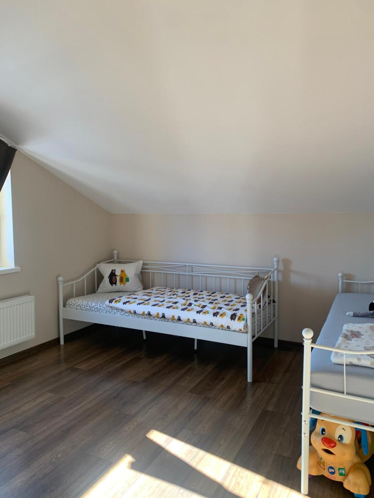 Apartament Bobrzanska - 4 Bedrooms Sypialnie Swidnica  Exterior photo